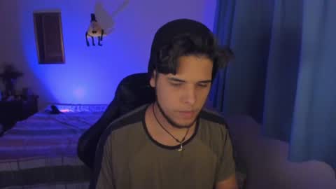 Logan Sprouse online show from June 17, 11:49 pm