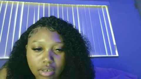 Snapshot of big_lavish chatting on May 19, 1:17 pm Big Lavish online show from May 19, 1:17 pm