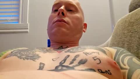 big_mat1988 online show from April 14, 11:11 pm