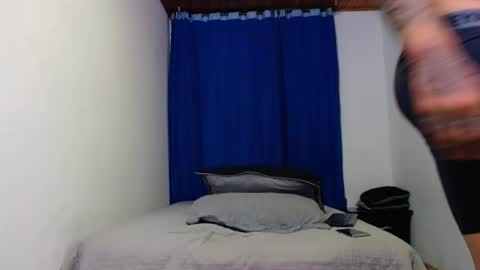 Snapshot of big_niiko chatting on July 12, 2:13 am big_niiko online show from July 12, 2:13 am