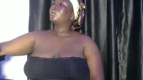 bella online show from February 21, 7:15 pm