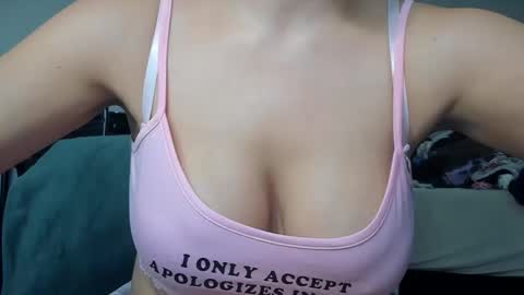 Snapshot of bigb00tyjudi chatting on November 26, 6:42 pm bigb00tijudy online show from November 26, 6:42 pm
