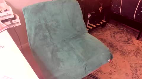 Snapshot of bigb00tyjudi chatting on May 11, 6:05 pm bigb00tijudy online show from May 11, 6:05 pm