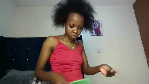 Snapshot of bigbaby004 chatting on May 5, 7:22 pm bigbaby004 online show from May 5, 7:22 pm