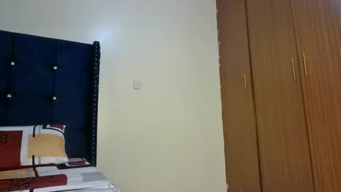 Snapshot of bigbaby004 chatting on May 13, 10:49 pm bigbaby004 online show from May 13, 10:49 pm