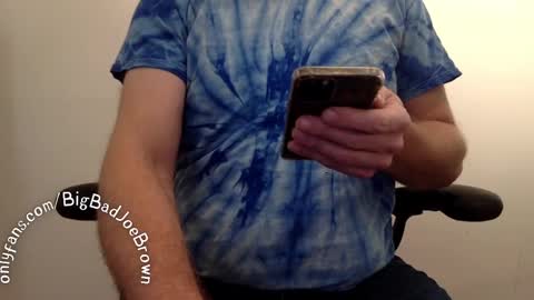 Snapshot of bigbadjoebrown chatting on January 6, 5:49 pm 5  online show from January 6, 5:49 pm