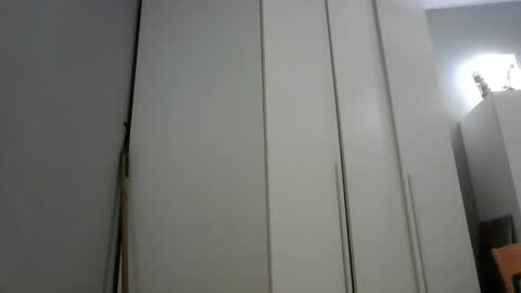 Snapshot of bigballsnojoke chatting on January 19, 1:33 pm bigballsnojoke online show from January 19, 1:33 pm