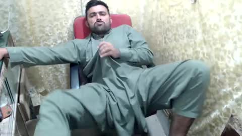 Snapshot of bigbbc999 chatting on December 19, 10:02 am arab bbc online show from December 19, 10:02 am