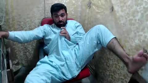 Snapshot of bigbbc999 chatting on January 29, 9:55 am arab bbc online show from January 29, 9:55 am