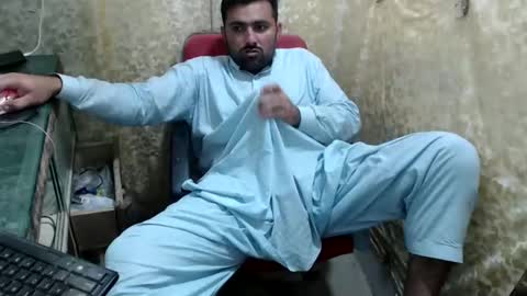 Snapshot of bigbbc999 chatting on February 18, 9:43 am arab bbc online show from February 18, 9:43 am