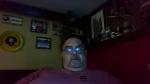 bigbear1971 online show from December 1, 7:36 pm