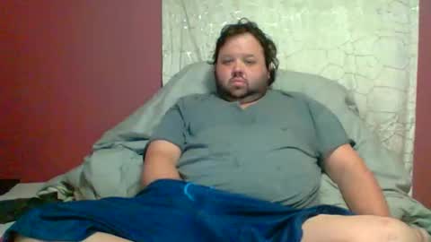 Liam online show from April 6, 7:09 am