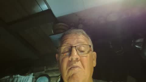 Snapshot of bigbeerdrinker1 chatting on November 25, 7:25 pm bigbeerdrinker online show from November 25, 7:25 pm