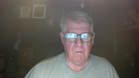 Snapshot of bigbeerdrinker1 chatting on February 24, 9:07 am bigbeerdrinker online show from February 24, 9:07 am