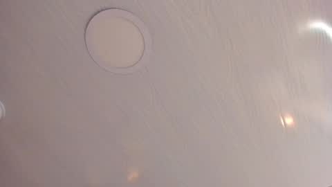   online show from April 5, 10:01 am