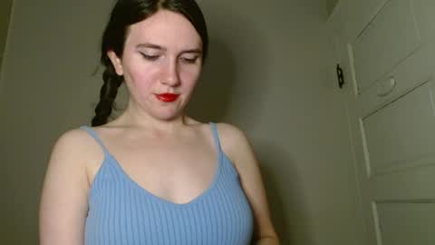 Isabella online show from March 17, 7:12 am