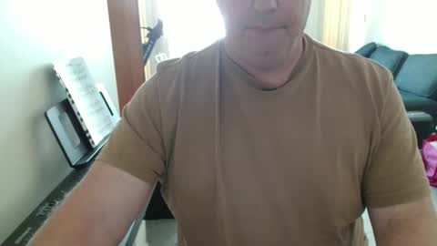 Snapshot of bigboybenny176 chatting on May 20, 10:05 pm bigboybenny176 online show from May 20, 10:05 pm