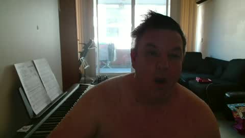 Snapshot of bigboybenny176 chatting on June 21, 9:50 pm bigboybenny176 online show from June 21, 9:50 pm