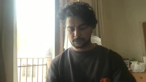 bigbrown_boy online show from May 9, 12:43 pm