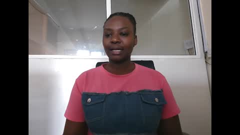 Snapshot of bigbumboobs98 chatting on September 19, 7:43 am bigbumboobs98 online show from September 19, 7:43 am