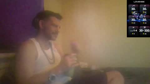 Jon - Im Straight online show from September 16, 9:27 pm