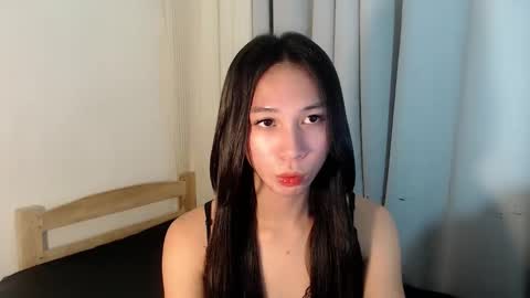 Snapshot of bigcock_luna chatting on May 18, 1:17 pm Joyce online show from May 18, 1:17 pm