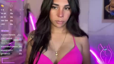 queen amanda online show from September 24, 4:05 am