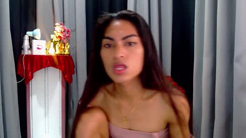 Snapshot of bigcockjasmineontopxxx chatting on November 21, 6:17 pm jasmine online show from November 21, 6:17 pm
