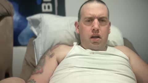 Snapshot of bigcocksuckingslut chatting on February 12, 1:52 am bigcocksuckingslut online show from February 12, 1:52 am