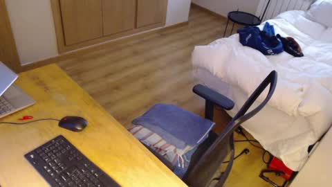 Snapshot of bigcok35spain chatting on March 21, 9:03 am bigcok35spain online show from March 21, 9:03 am