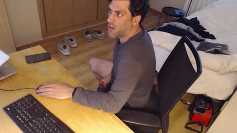 Snapshot of bigcok35spain chatting on March 27, 4:29 pm bigcok35spain online show from March 27, 4:29 pm