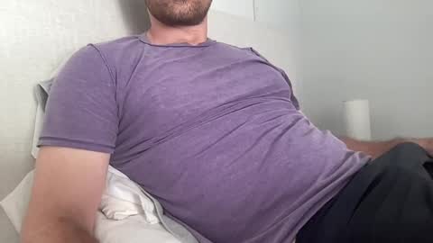 bigcollegecock69690 online show from December 10, 6:49 pm