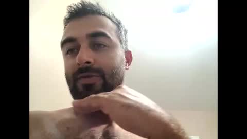 Snapshot of bigcumcanada chatting on November 5, 9:48 pm bg online show from November 5, 9:48 pm