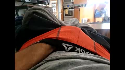 Snapshot of bigcumcanada chatting on January 10, 4:53 pm bg online show from January 10, 4:53 pm