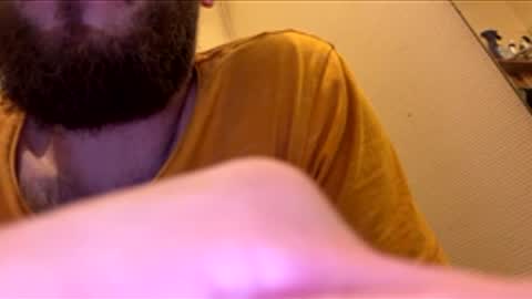 Snapshot of bigdick686268 chatting on April 7, 11:26 pm Pac Man Sex online show from April 7, 11:26 pm