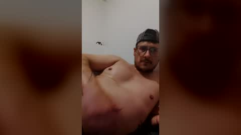 Snapshot of bigdickbastards chatting on July 26, 5:04 am bigdickbastards online show from July 26, 5:04 am
