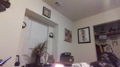 Snapshot of bigdickdaddy3200798456 chatting on February 11, 7:54 am bigdickdaddy3200798456 online show from February 11, 7:54 am