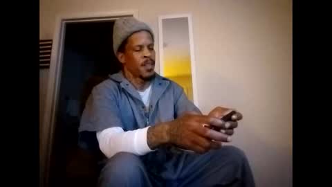 Snapshot of bigdickdaddy3200798456 chatting on November 10, 5:50 am bigdickdaddy3200798456 online show from November 10, 5:50 am