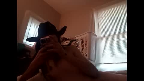 Snapshot of bigdickdaddy42023 chatting on January 3, 2:51 pm Rooster P online show from January 3, 2:51 pm