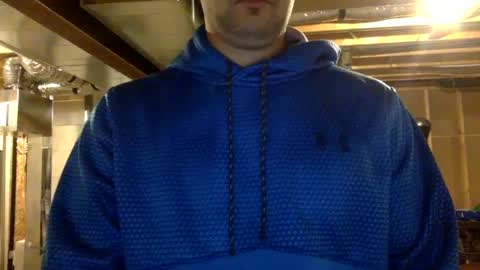 Snapshot of bigdickshowoff9877 chatting on January 7, 7:10 am Bigdickshowoff9877 online show from January 7, 7:10 am