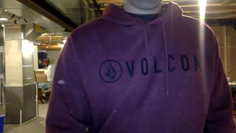 Snapshot of bigdickshowoff9877 chatting on January 29, 6:01 am Bigdickshowoff9877 online show from January 29, 6:01 am