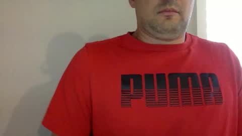 Snapshot of bigdickshowoff9877 chatting on November 6, 9:48 pm Bigdickshowoff9877 online show from November 6, 9:48 pm