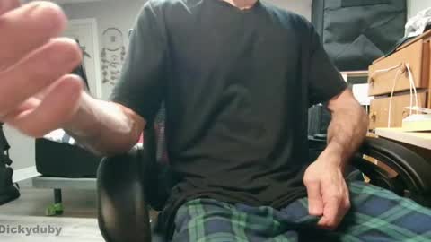 Snapshot of bigdickyduby chatting on April 24, 3:42 am George Forest Dickyduby on all Socials online show from April 24, 3:42 am