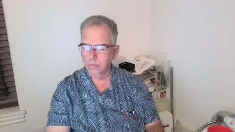 Snapshot of bigdylan17 chatting on October 6, 1:47 am Dylan 56 Taleah 53 online show from October 6, 1:47 am