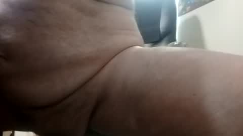 Snapshot of bigeoo76 chatting on June 26, 10:47 pm bigeoo76 online show from June 26, 10:47 pm