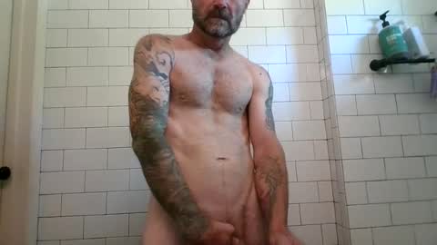 Snapshot of bigfox27 chatting on June 19, 8:12 pm bigfox27 online show from June 19, 8:12 pm