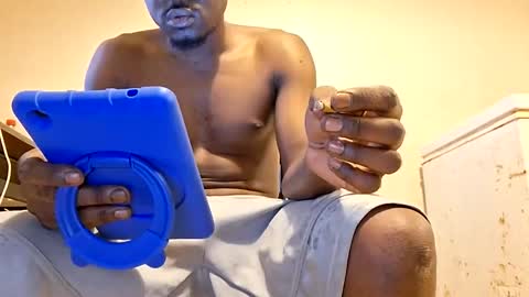 Snapshot of biggbic36 chatting on May 9, 5:45 am biggbic36 online show from May 9, 5:45 am