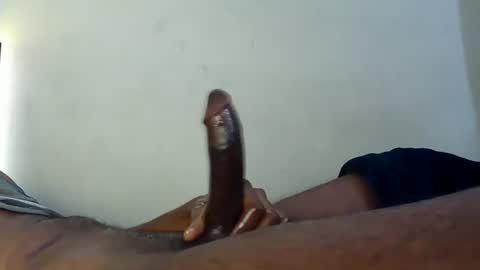 Snapshot of biggbrotherrr chatting on December 10, 9:01 am BiggBrotherrr online show from December 10, 9:01 am