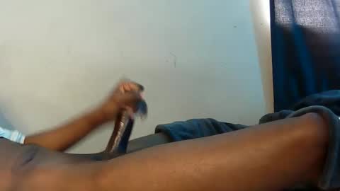 Snapshot of biggbrotherrr chatting on April 28, 11:37 am BiggBrotherrr online show from April 28, 11:37 am