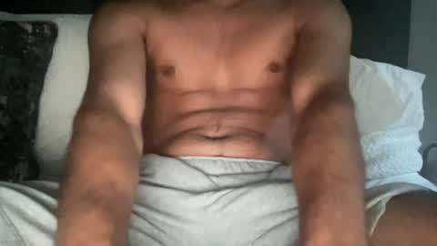 Snapshot of biggbrown12 chatting on August 8, 7:16 pm bigbrown online show from August 8, 7:16 pm